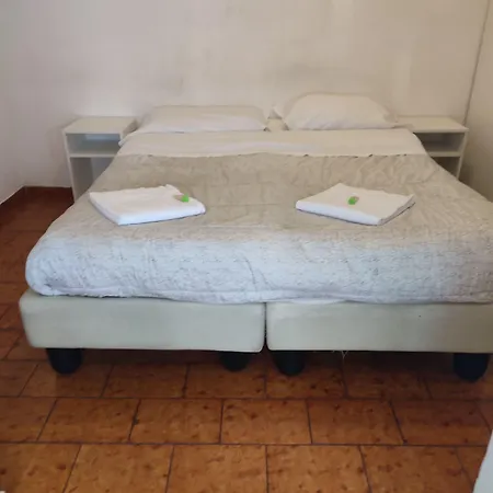 Hotel Italia-2